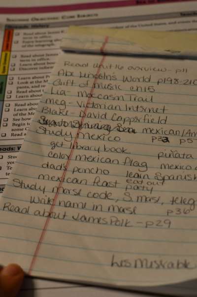 How We Do Tapestry of Grace {large family, loose schedule} - this post shows how one family uses TOG as a guide from lesson planning to actual teaching | RaisingArrows.net