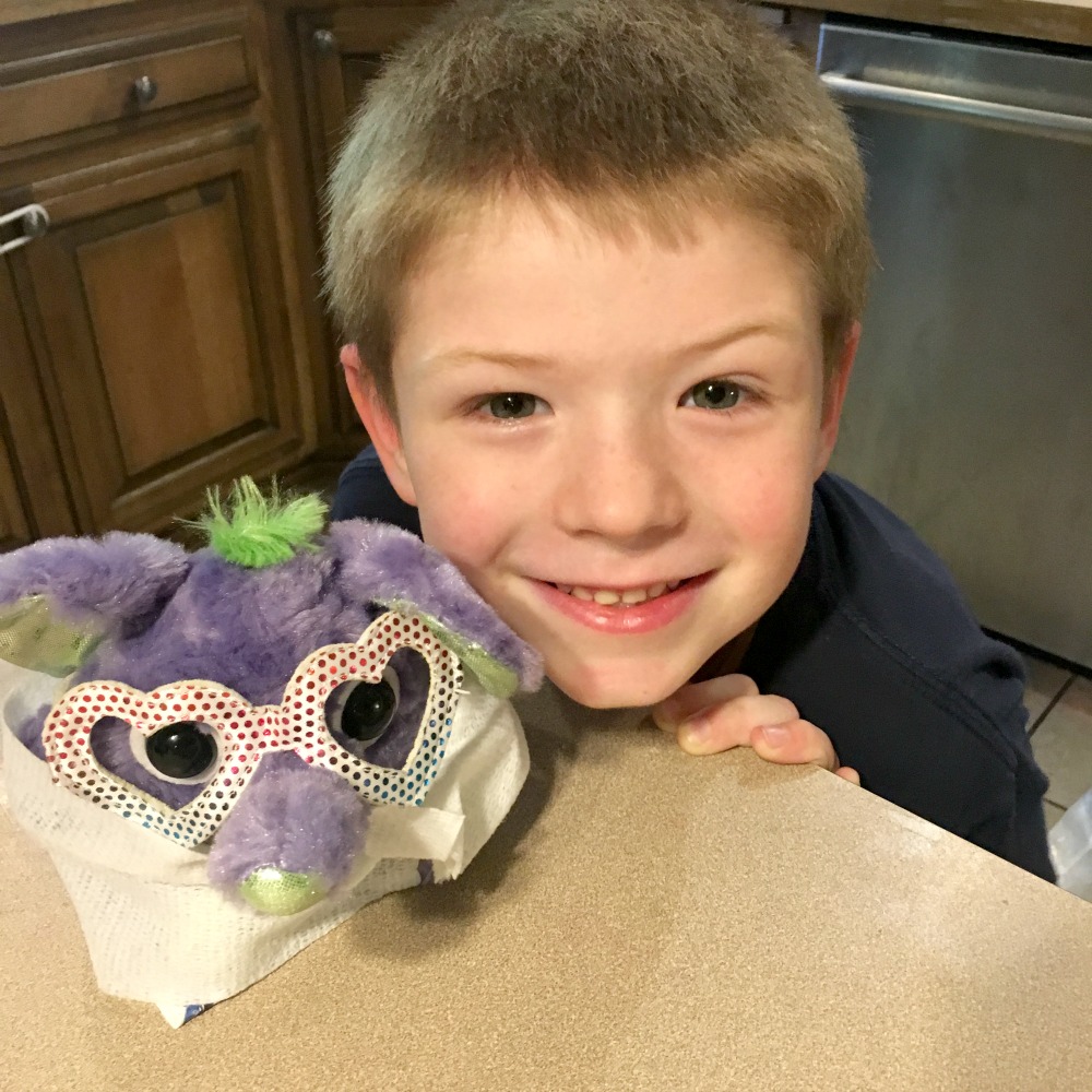 Learning to care for cuts and scrapes with our stuffed animals and The Peaceful Preschool curriculum in this week's Large Family Homeschooling Week in Review!